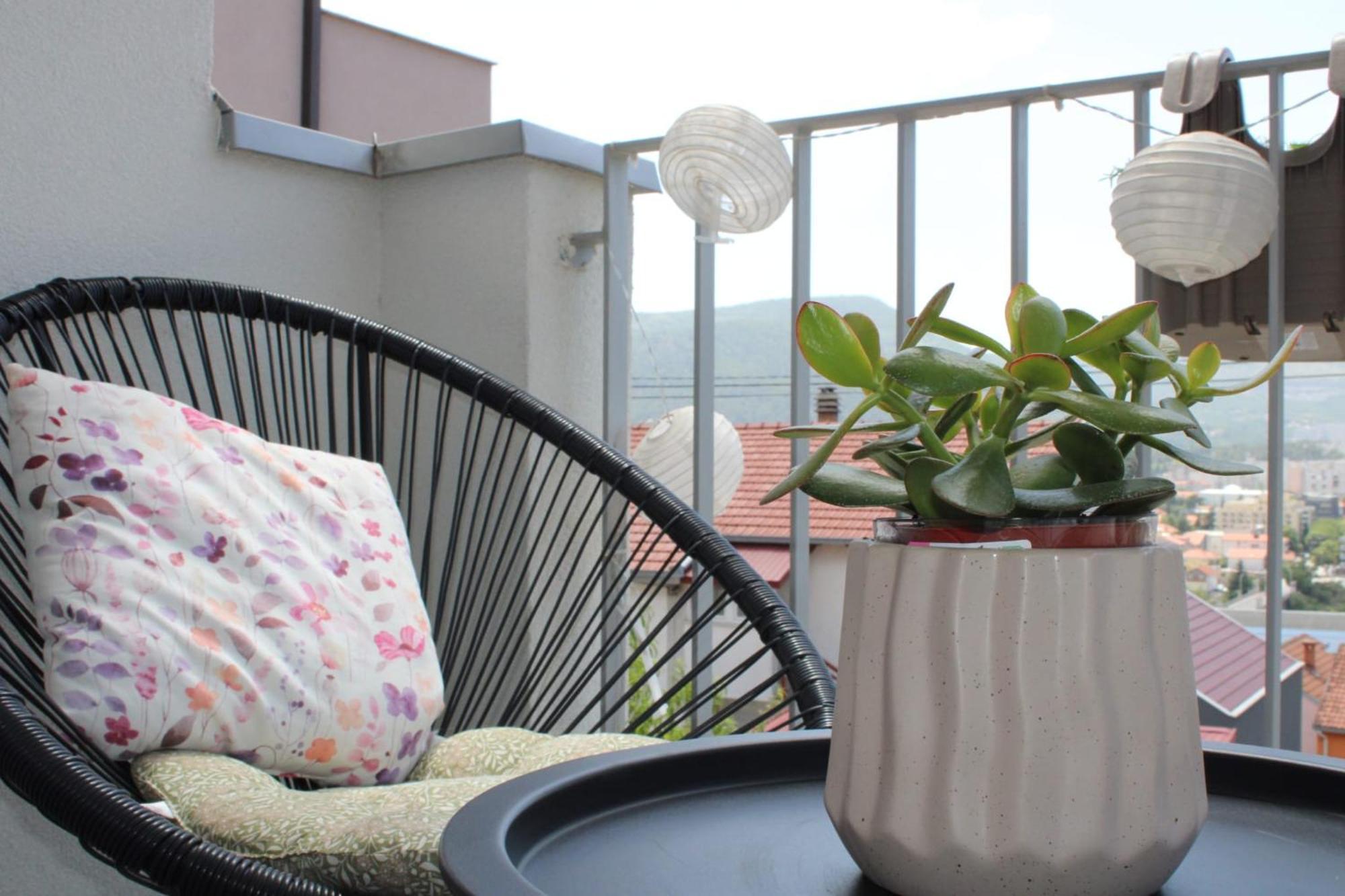 Apartment Merry - Free Garage & Parking Mostar Esterno foto