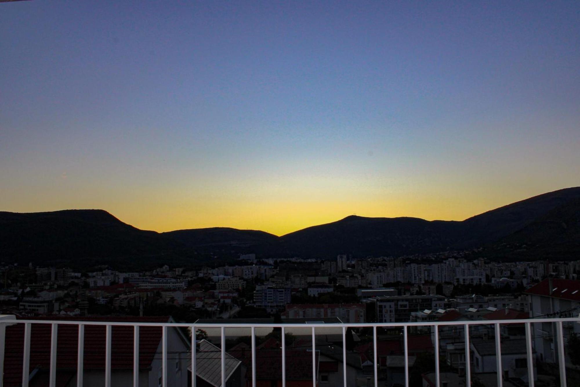 Apartment Merry - Free Garage & Parking Mostar Esterno foto