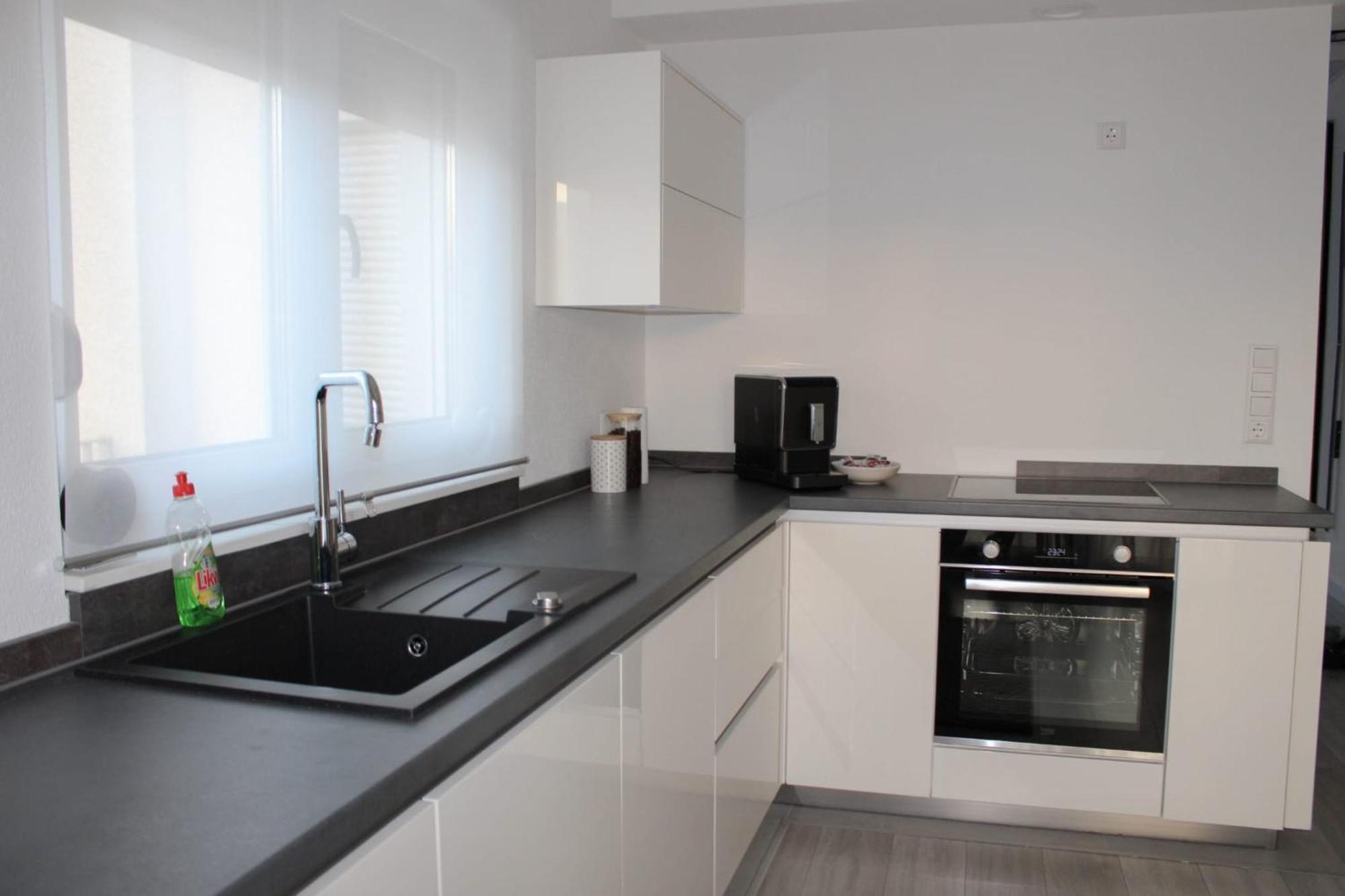 Apartment Merry - Free Garage & Parking Mostar Esterno foto
